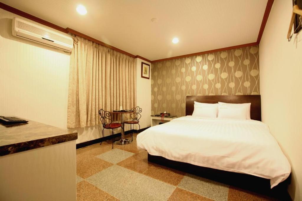 New World Hotel Yongsan ソウル特別市 エクステリア 写真